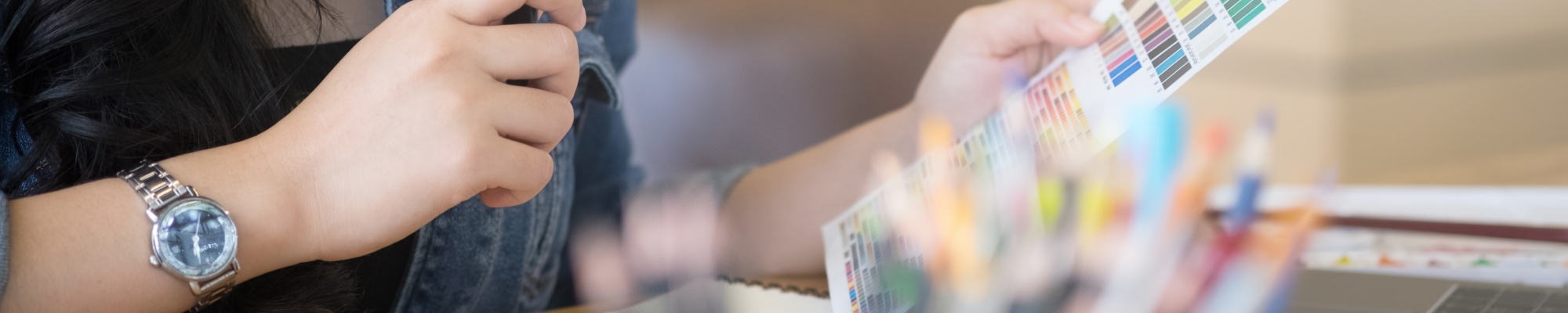 DTP & Vormgeving - Professionele kleurstalen en vormgeving